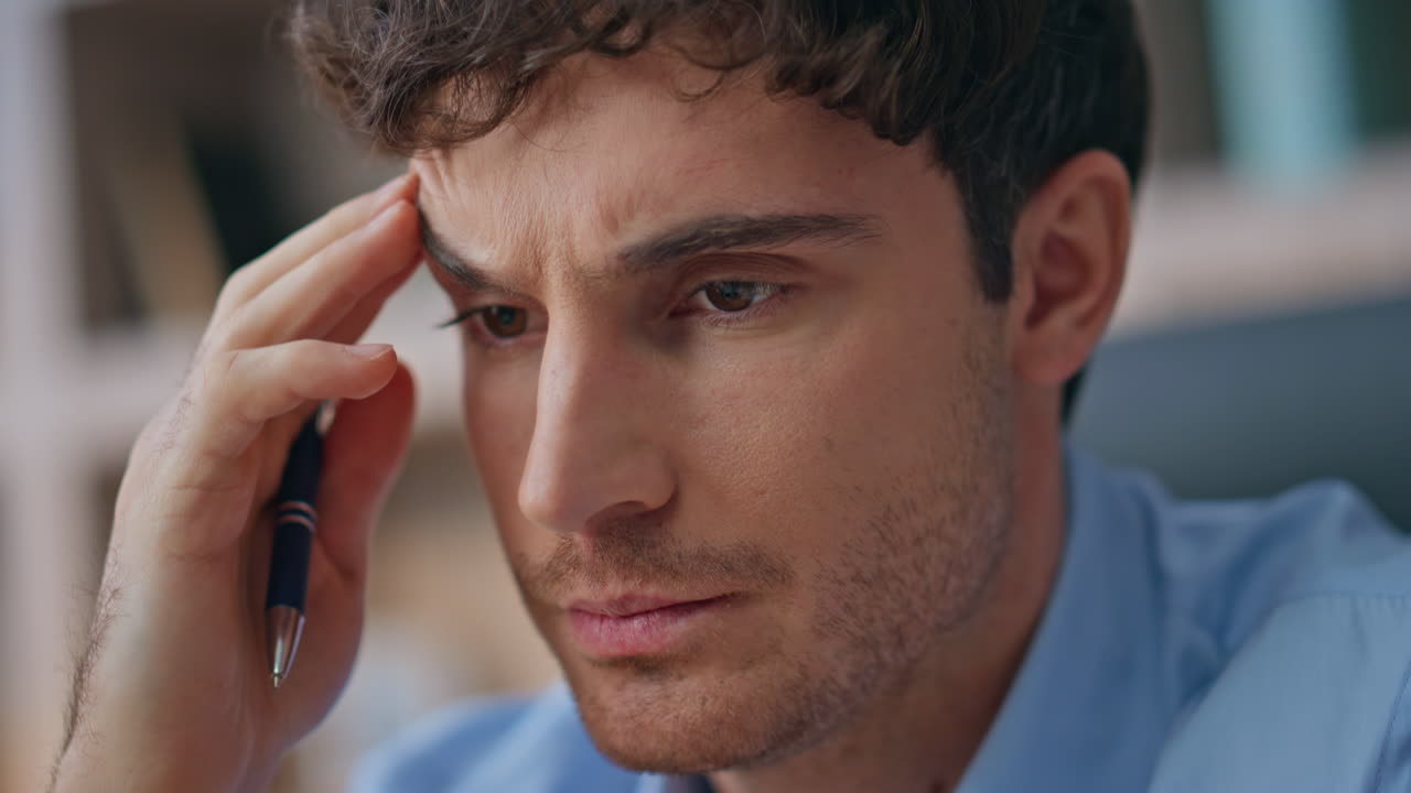 Manager hands typing laptop keyboard at buro. Closeup frustrated man thinking