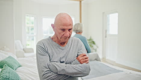 Senior-couple,-breakup-and-fight-on-bed