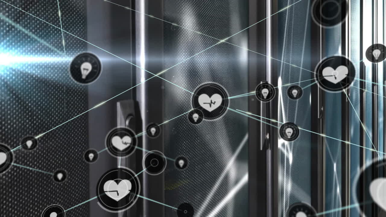 심장 아이콘과 컴퓨터 서버를 통해 데이터 처리를 가진 연결 네트워크의 애니메이션