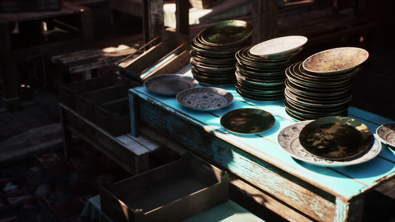 街頭市場で売るためのヴィンテージプレート