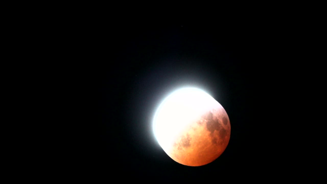 el eclipse lunar de luna de lobo de sangre llena del 20 de enero de 2019