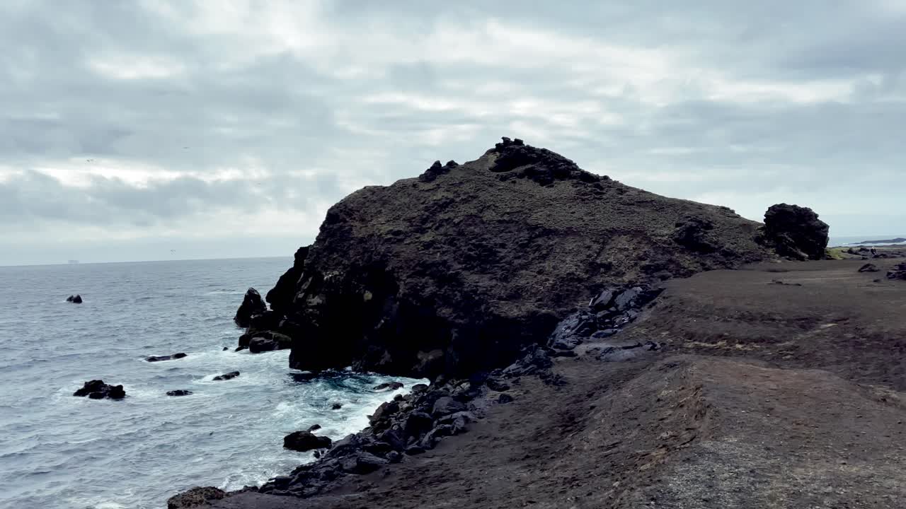 아이슬란드 - 레이크야네스 반도: 경외심 을 불러일으키는 높이 - 레이크야네스의 웅장 한 절벽 을 산책 하는 것