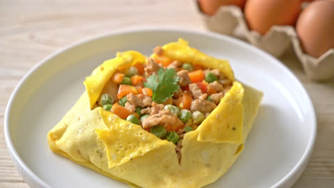 egg wrap or stuffed egg with minced pork and vegetable