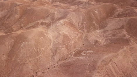 y millas de desierto