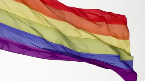 Regenbogen-LGBT-Gay-Pride-Flagge-Weht-Im-Wind-4k