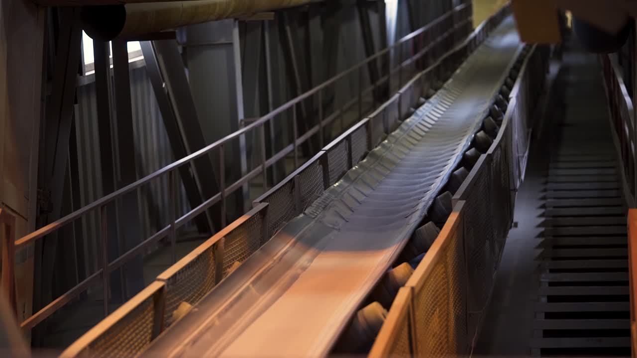 산업용 컨베이어 벨트 시스템