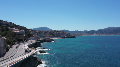 carretera costera mar mediterráneo vista aérea marseilla francia día soleado cielo azul