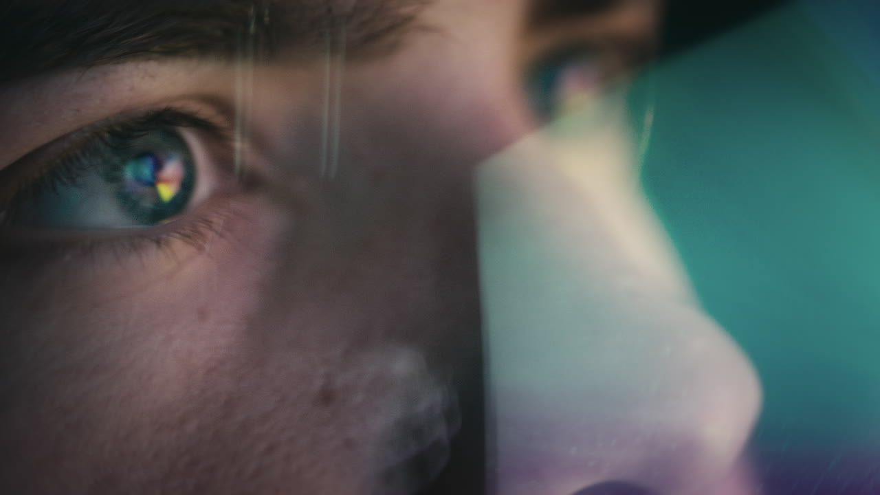 primer plano de los ojos de la persona