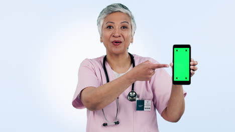 enfermera, pantalla verde del teléfono y presentación de la mujer