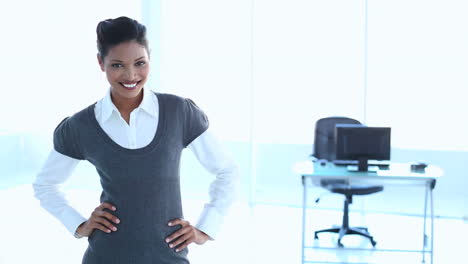 Businesswoman-put-hands-on-her-hip