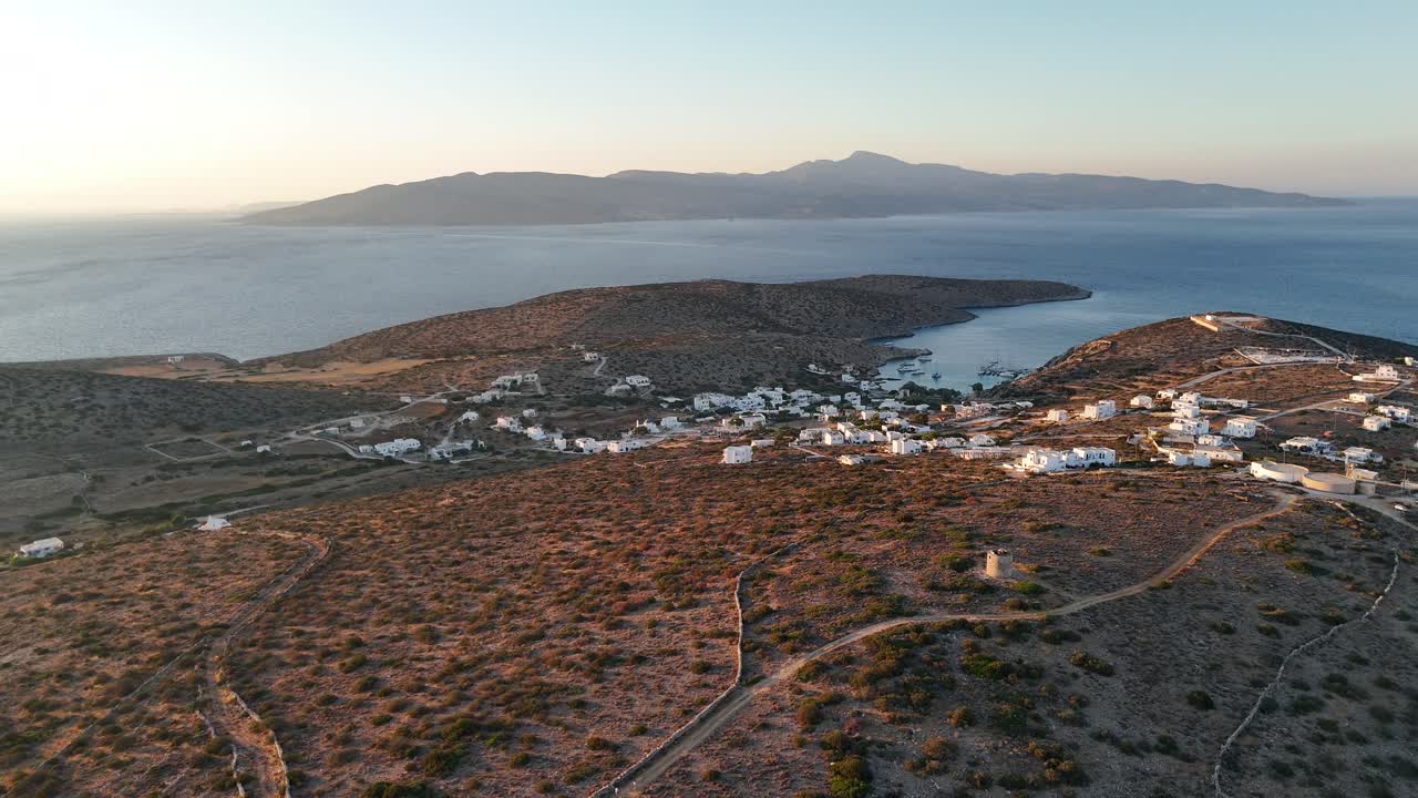 Herakleia island | Late afternoon shot | Small islands in the Aegean sea | 4K