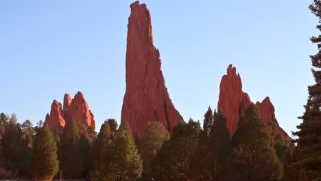 red rock formations in garden of the gods park