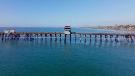 Muelle-De-Oceanside-En-El-Sur-De-California