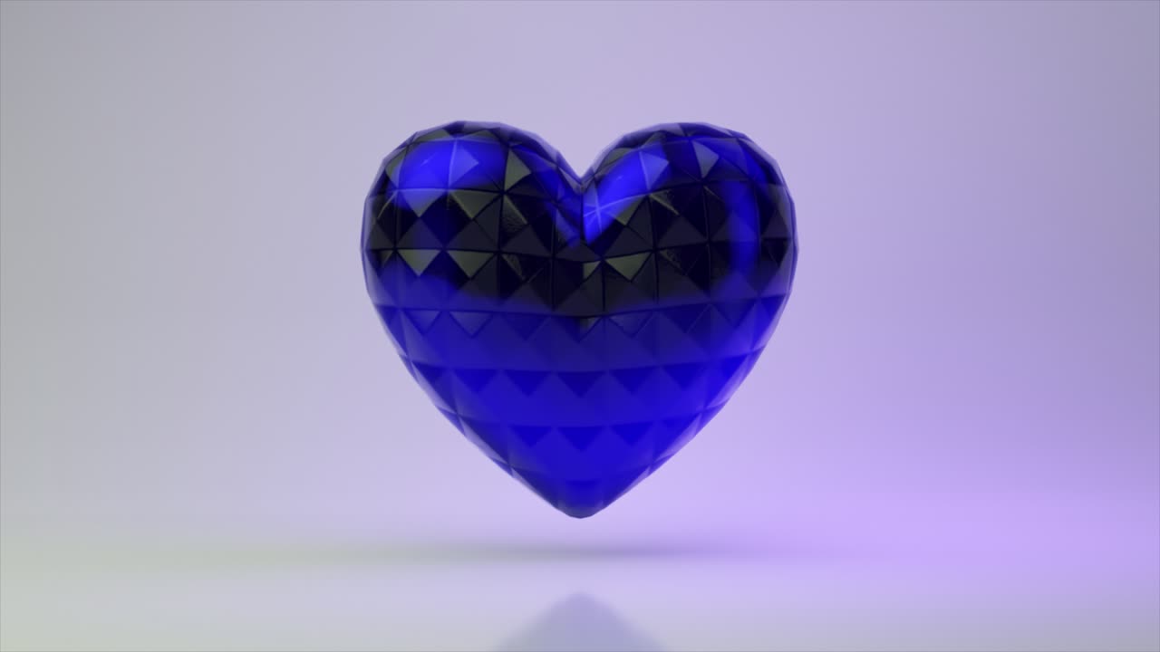 голубое бриллиантовое сердце