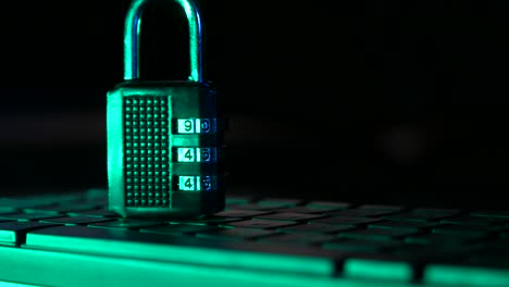 bloqueo de combinación en un teclado