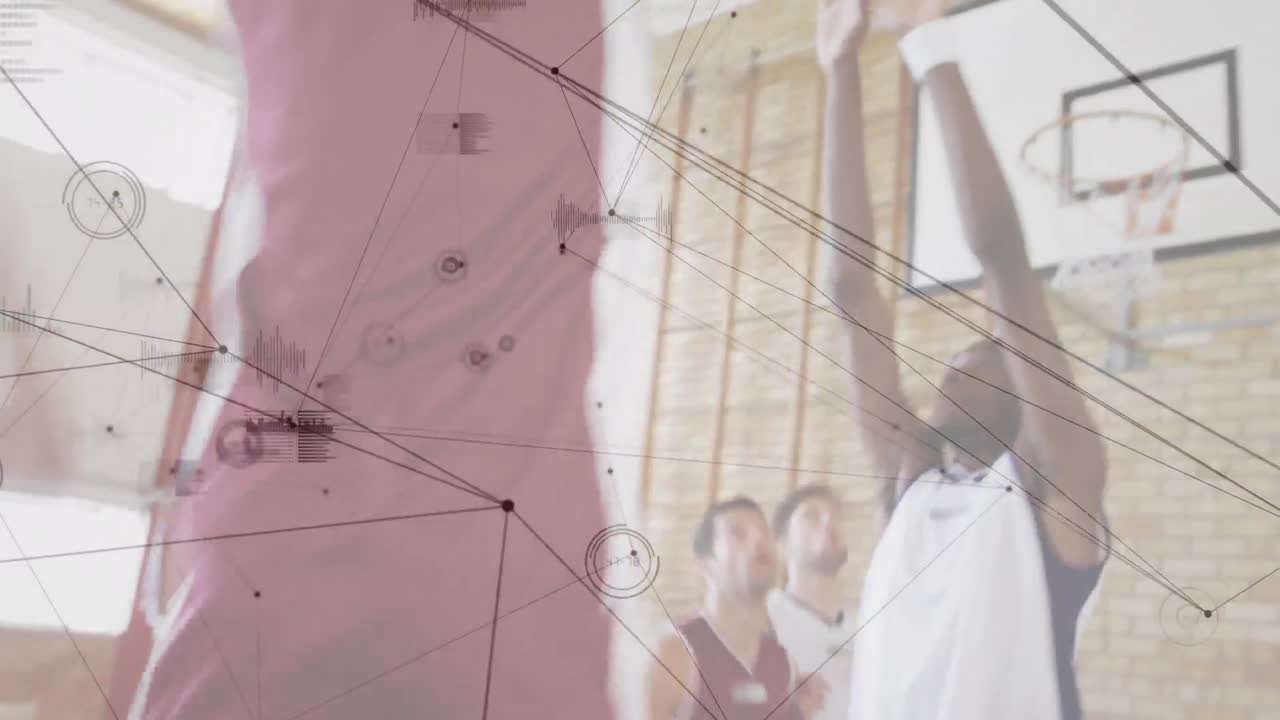 анимация сетей связей в группе разнообразных баскетболистов в тренажерном зале
