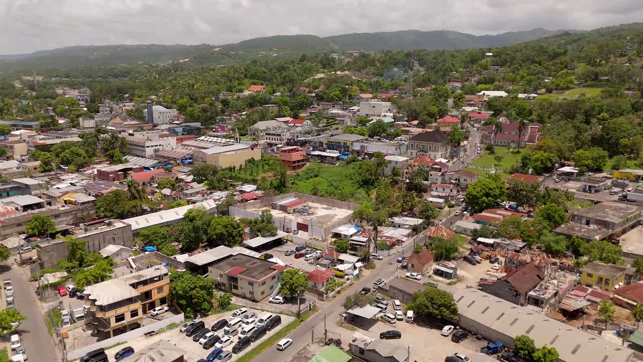 vista aérea de la ciudad de st ann bay en un día de verano
