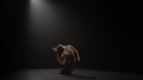 espectáculo de danza moderna