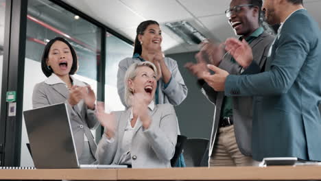 Clapping,-success-and-business-people-on-computer