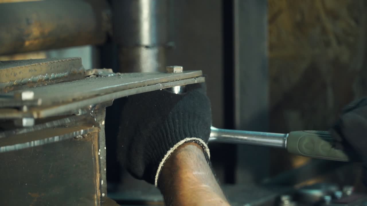 Metalwork Repair and Maintenance