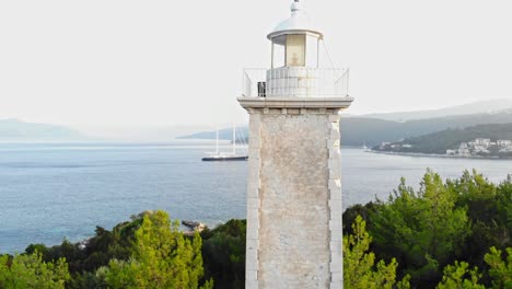 Tower-Of-New-Fiscardo-Lighthouse-In-Fiscardo-Village,-Erisos,-Kefalonia,-Greece