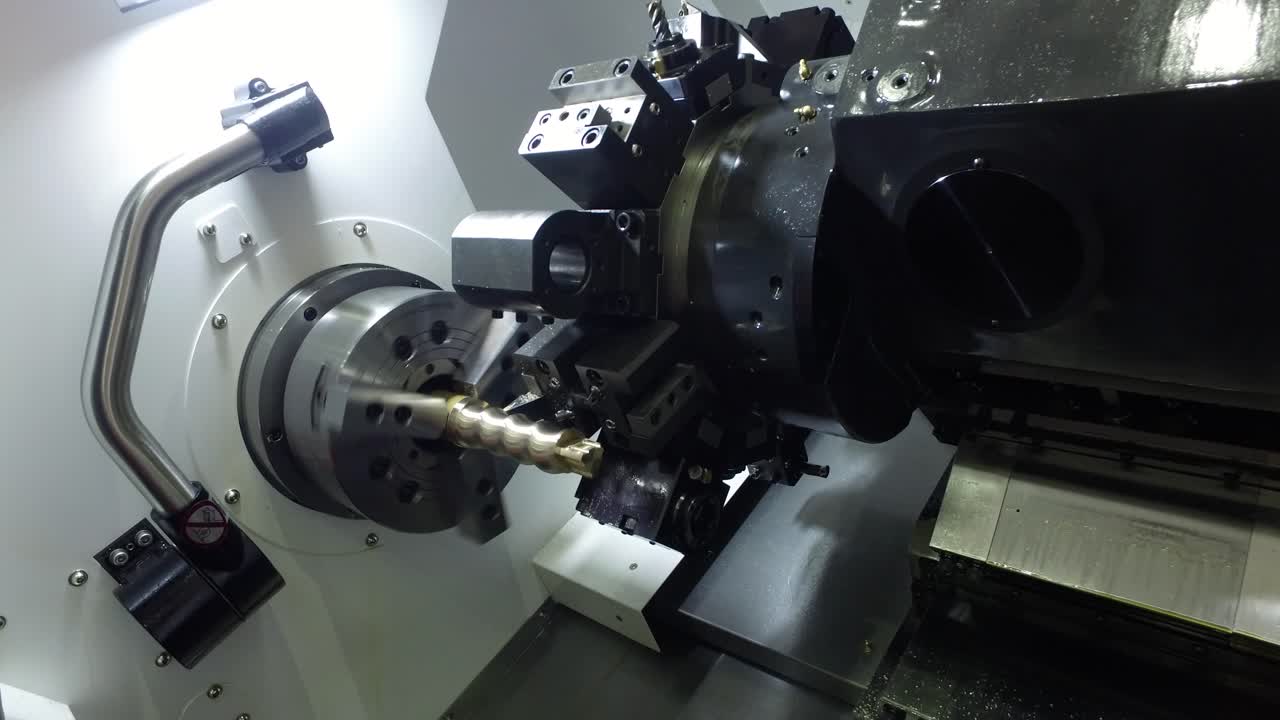 금속 가공 cnc 밀링 머신.