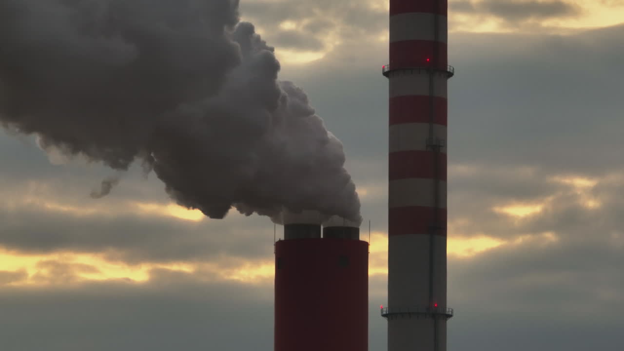 일몰의 발전소 배출량