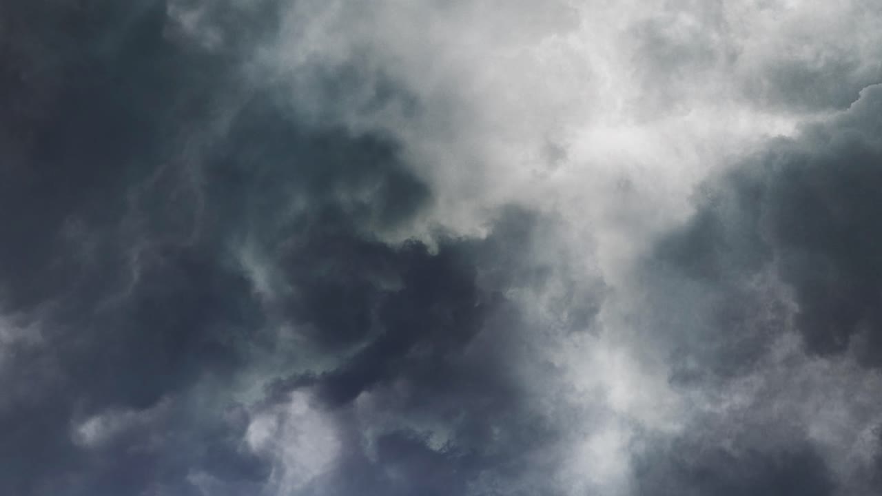 tormenta,disparo a la cabeza de la nube de lluvia