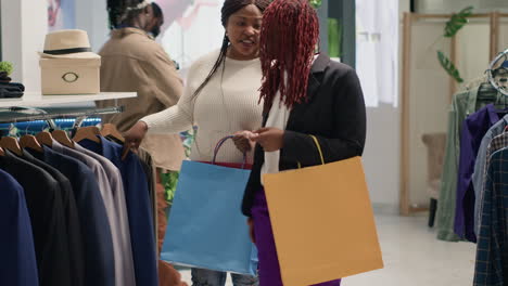 women clothing shopping together