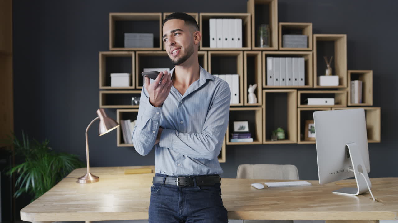 hacer que tu nombre salga por ahí te da nuevos clientes.