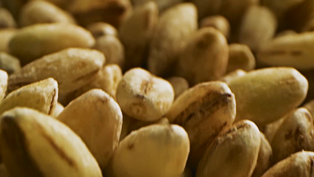 아몬드와 보리의 클로즈업