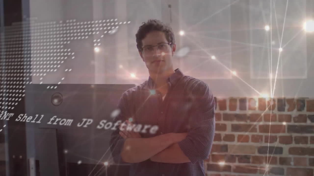 animación de redes y procesamiento de datos sobre empresario caucásico en la oficina