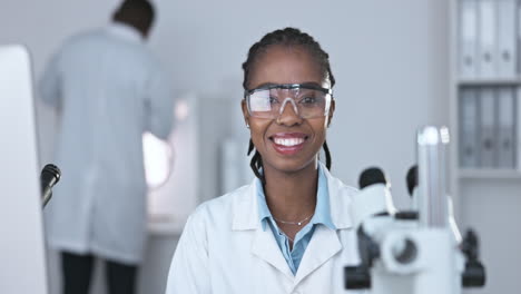 Black-woman,-scientist-and-face