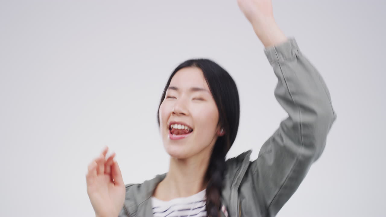 Who doesn't love to dance