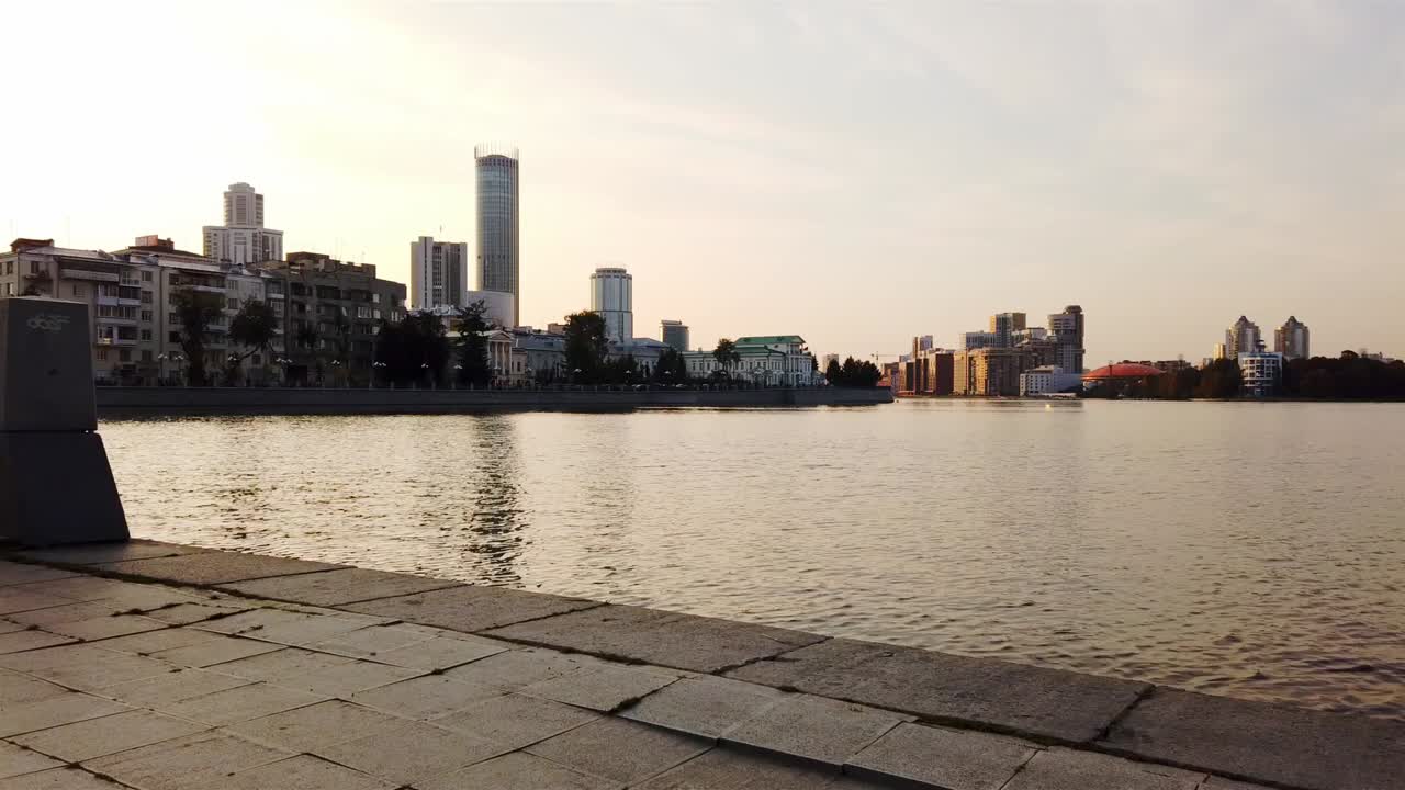 Time lapse of a beautiful Lake Iset in a park Ekaterinburg, Russia at sunset