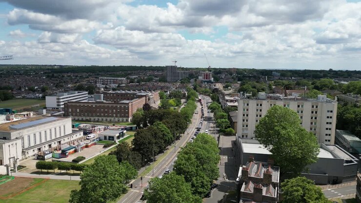 Walthamstow College, Londra Est, Regno Unito, ripresa aerea con drone