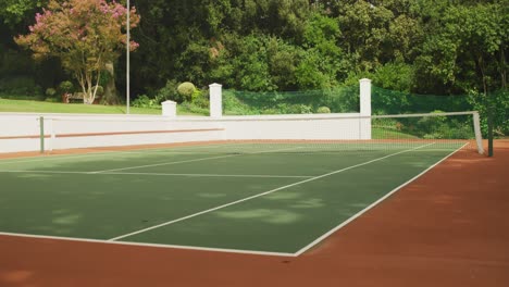 Tennis-court