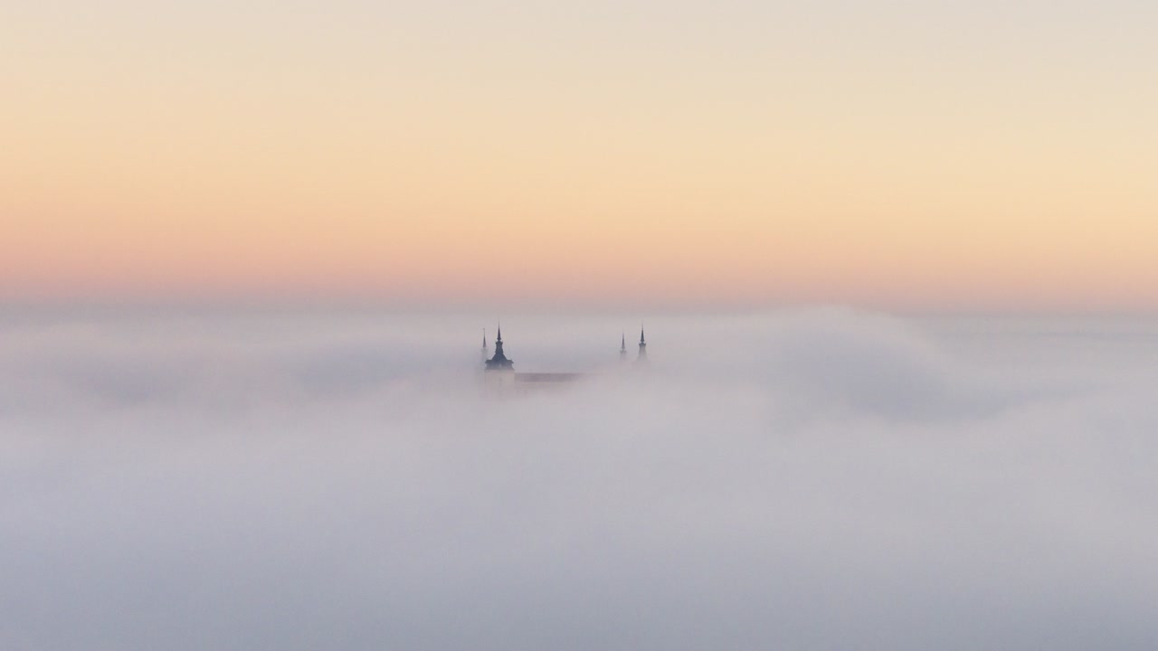 톨레도의 안개 낀 아침