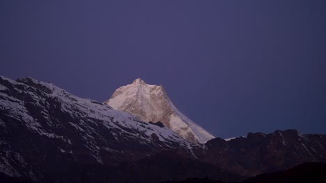 Landscape-view-of-Mount-Manaslu-range-in-Gorkha,-Nepal