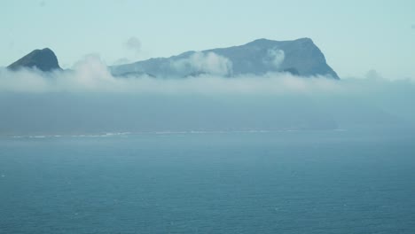 Fog-And-Mist-On-The-Mountain-In-Cape-Town,-South-Africa---wide-shot