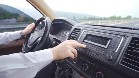 Image-taken-from-inside-the-car-on-the-highway.