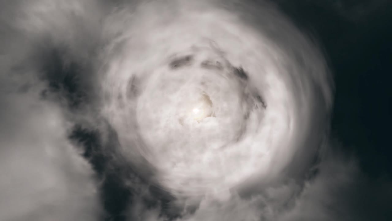 폭풍우 하늘에 나선형 구름