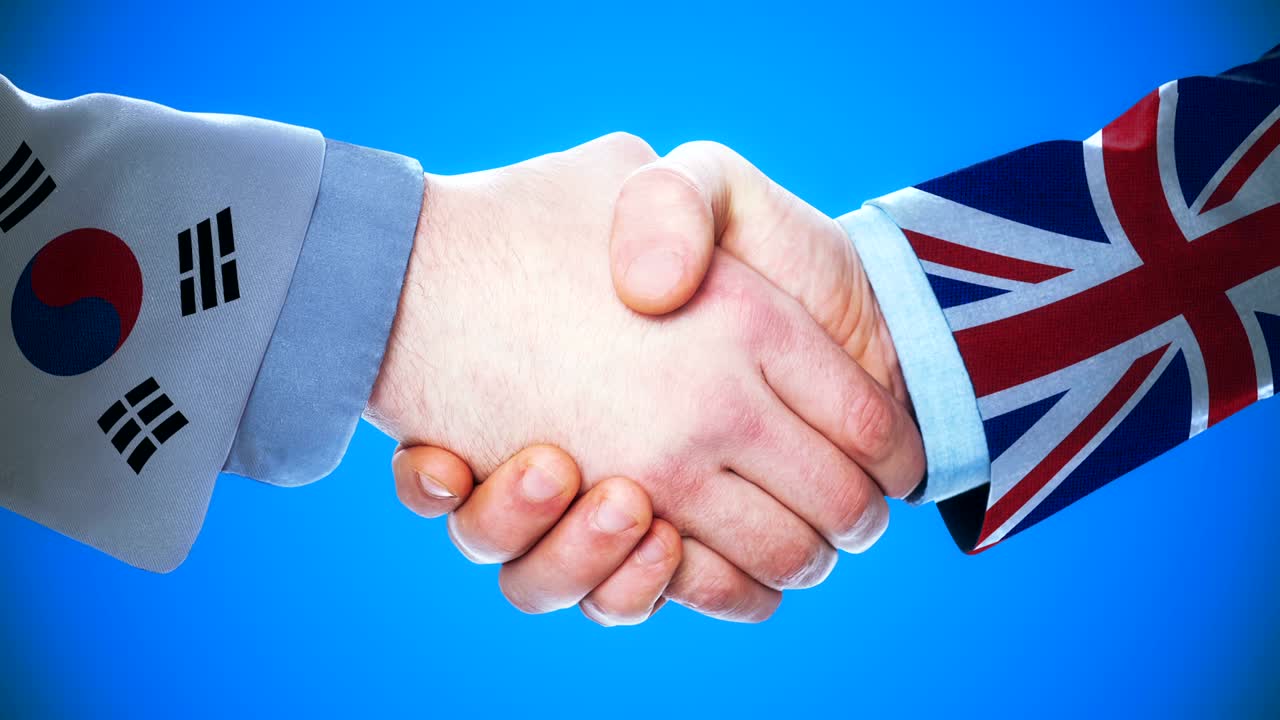 South Korea  - United Kingdom   / Handshake concept animation about countries and politics / With matte channel