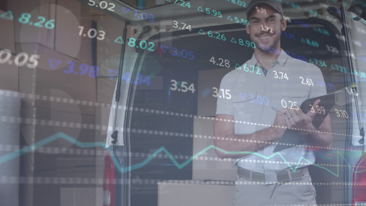 animación del procesamiento de datos financieros sobre el repartidor caucásico sosteniendo el portapapeles.