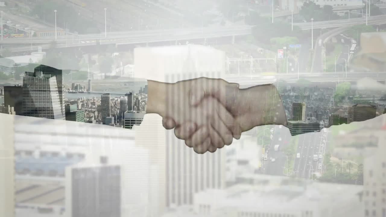 animación de un hombre de negocios y una mujer de negocios estrechando las manos sobre el paisaje urbano