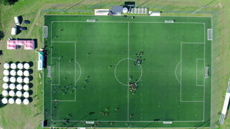 Imágenes-De-Drones-Del-Campo-De-Fútbol