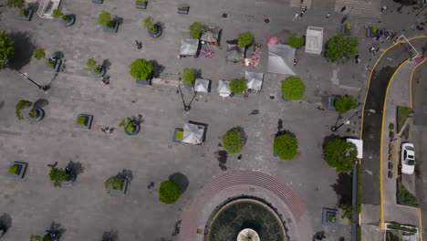 Vuelo-De-Drones-Sobre-El-Parque-Expiatorio-En-Guadalajara,-Estado-De-Jalisco-De-México