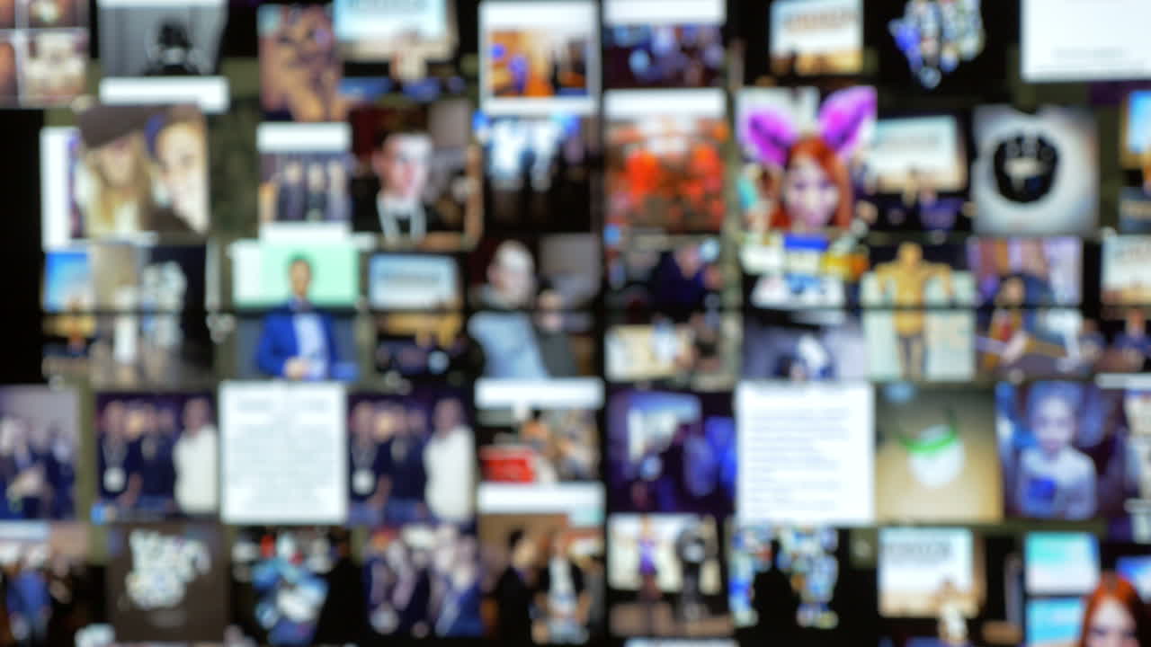 움직이는 화면으로 된 비디오 벽