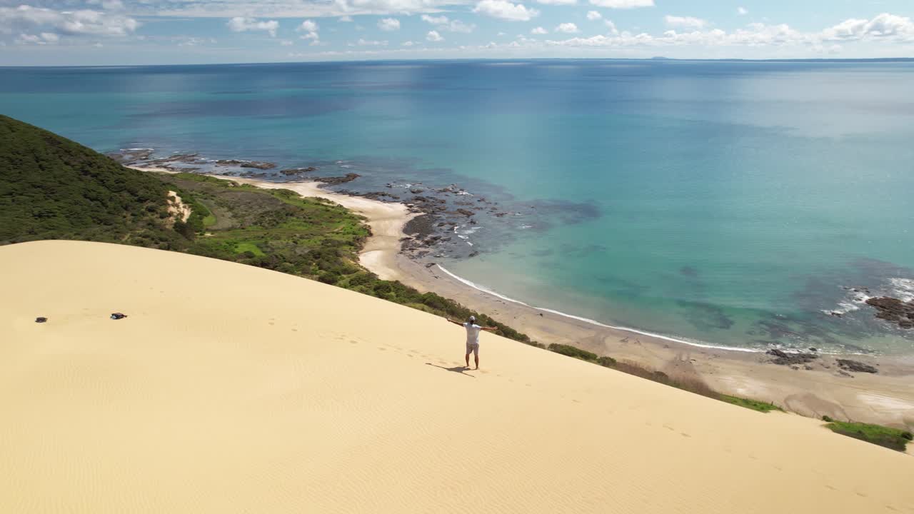 삶을 축하하는 남자