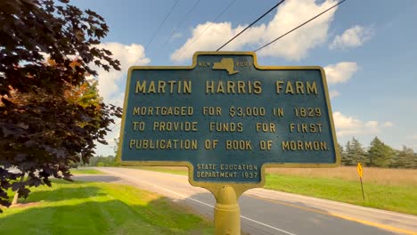 Push-in-shot-of-the-Martin-Harris-House-near-Downtown-Palmyra-New-York